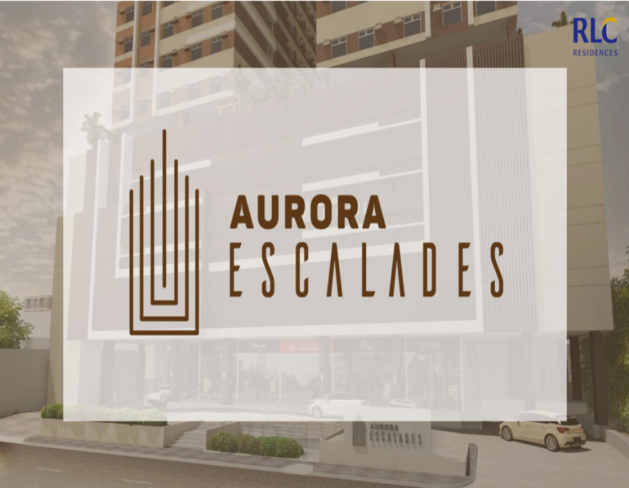 Aurora Escalades Home